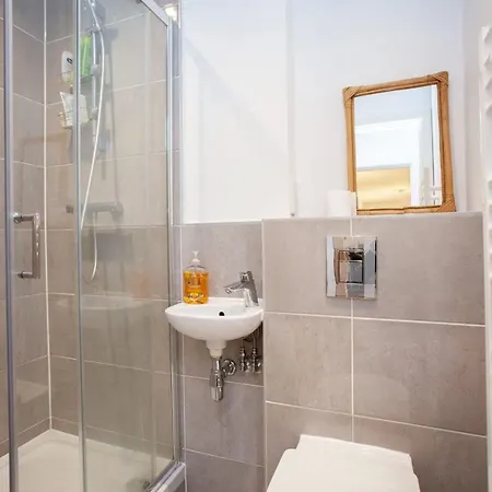 Apartment Modern 1 Bedroom Flat In Centre Bristol